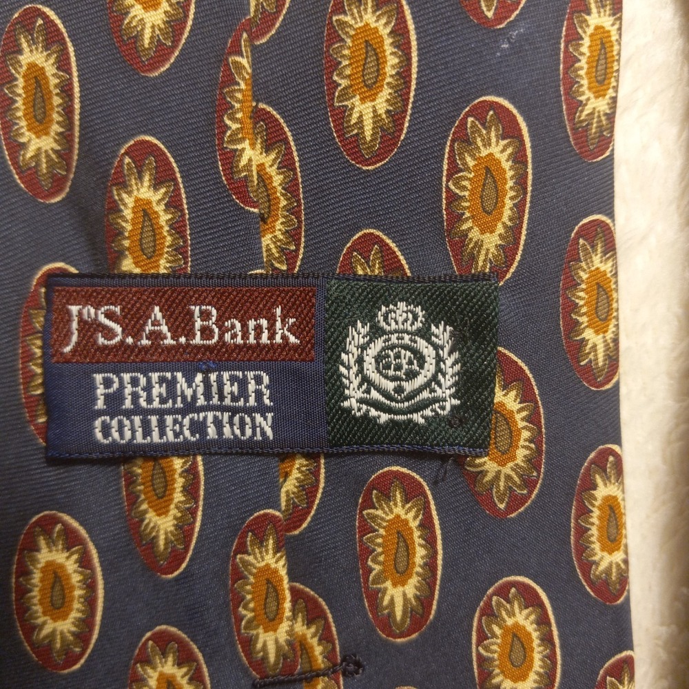 Vintage Jos. A. Bank Premier Collection Silk Geometric Tie USA Hand Sewn Mens